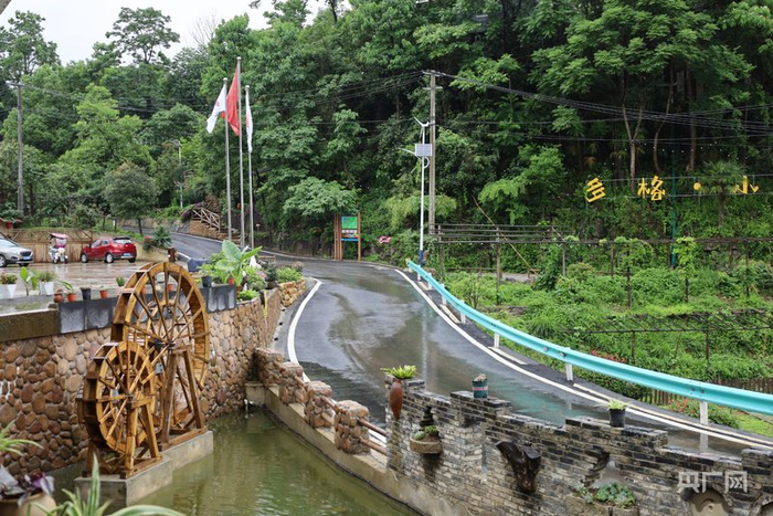 小兰山数字文化产业生态村落一隅（央广网记者  杨贇  摄）