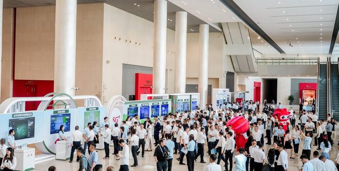 　　数字乡村推进会现场现场布展区场景。研究院供图