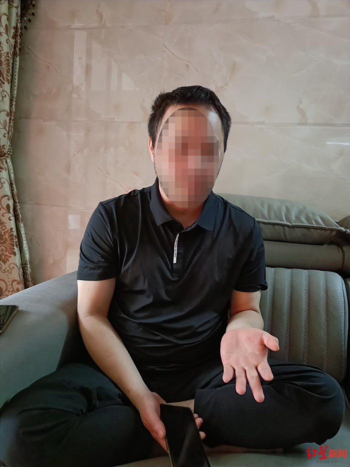 ▲朱某林接受采访