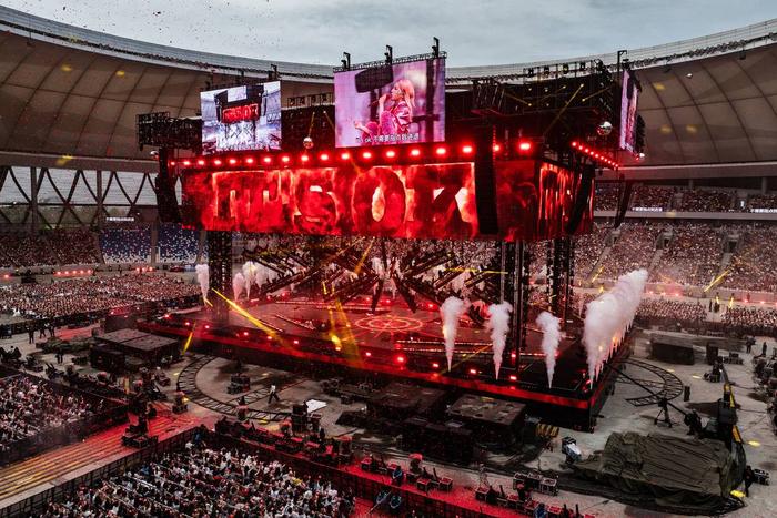 成都东安湖主体育场“四面台”