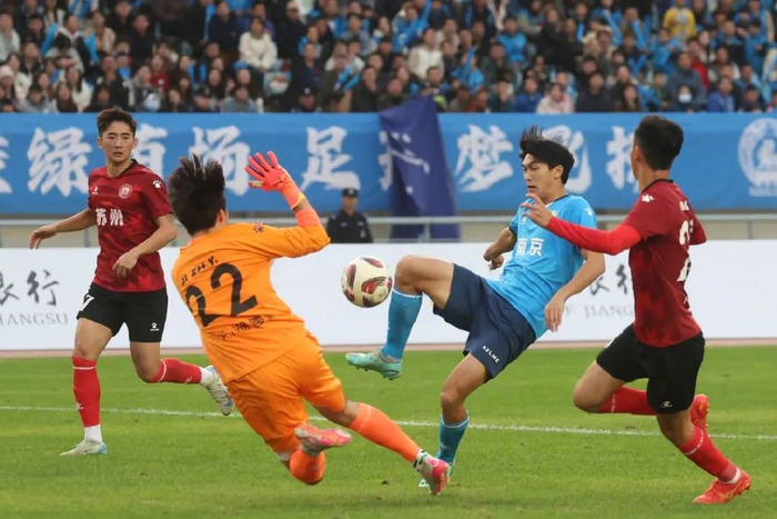 第一届江苏足球发展重点城市对抗赛图/中新社记者 泱波