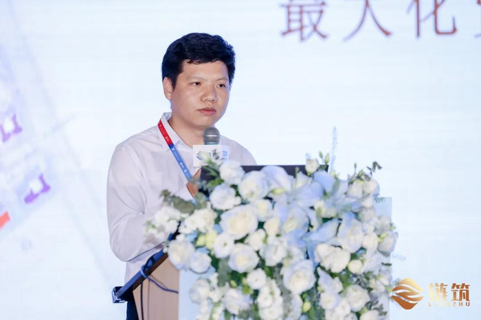 　　建发房产杭州事业部总建筑师