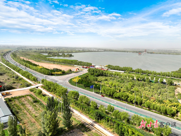 高台县“北部沙带”黑河流域绿化带。新甘肃·甘肃日报通讯员 陈占伟 摄