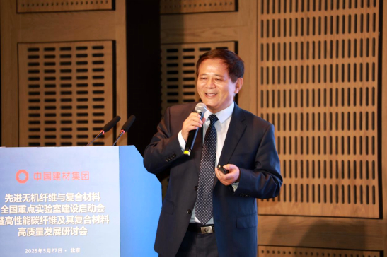 ▲赵谦主任汇报方案