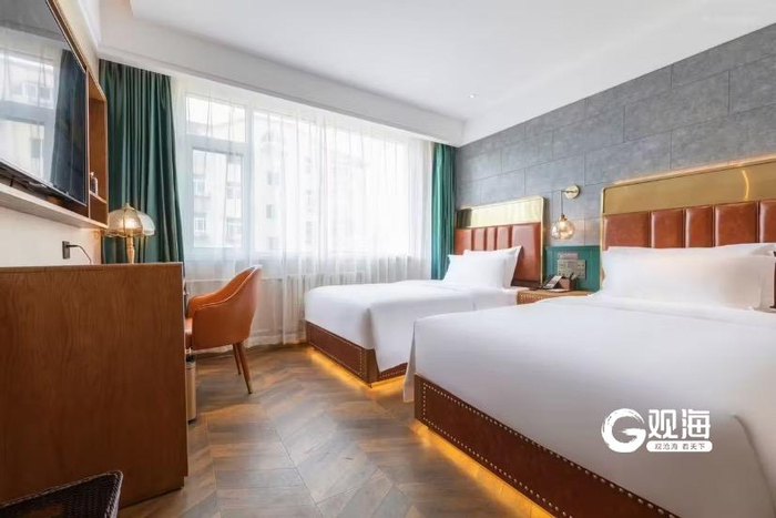 考点附近的酒店房间紧俏。