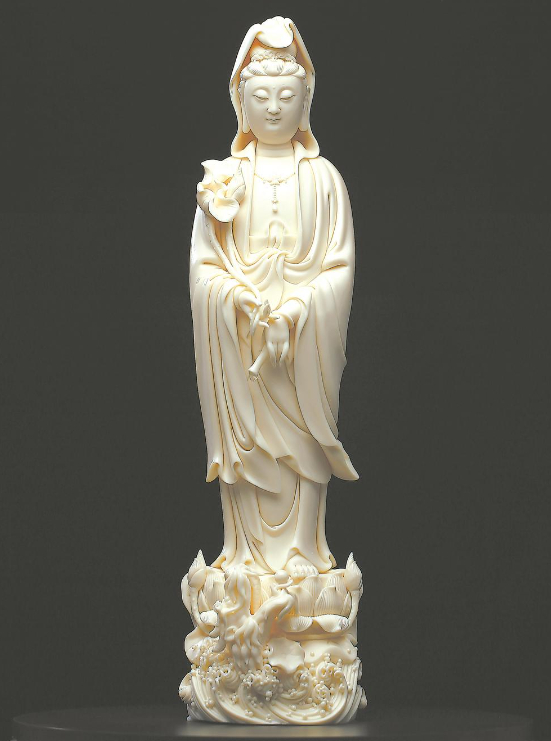 太平宫窑复烧后，首窑出炉的林建胜作品《滴水观音》。 （德化县融媒体中心供图）