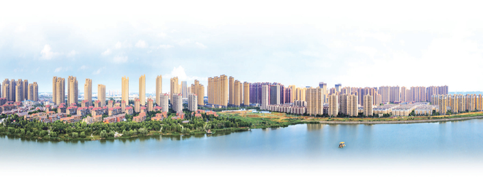 蓝天碧水秀美双凤。 王尚云 摄