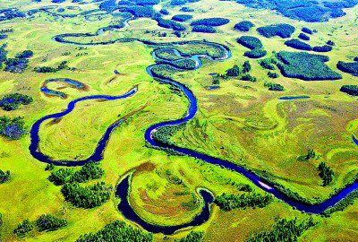     俯瞰黑龙江南瓮河湿地。图片由黑龙江省林业和草原局湿地管理处提供