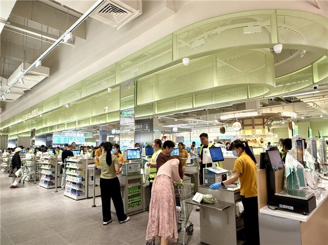 　　▲鲜风生活-开封开元旗舰店收银区