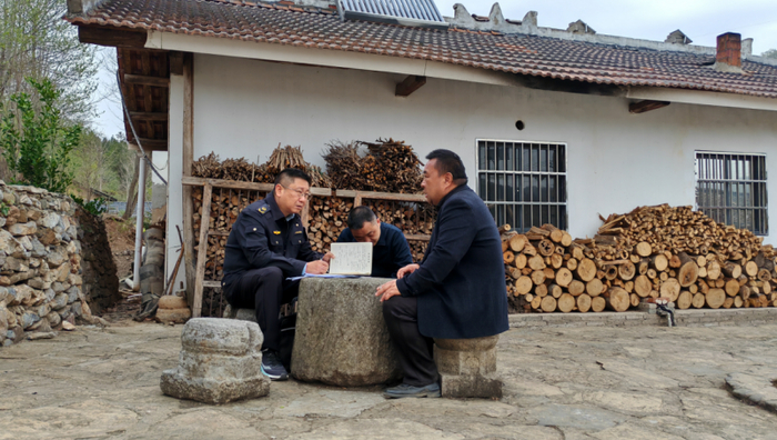 荆门市应急局开展森林防灭火暗访检查 