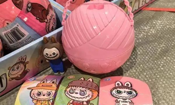 宁波海关查获的侵权货物。