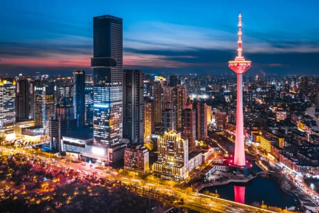 沈阳城市天际线夜景航拍。图/图虫创意