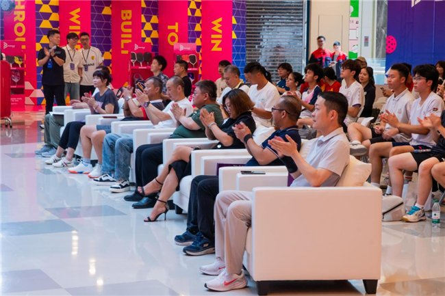 图:BEESOUL匹克球拍产品发布会现场
