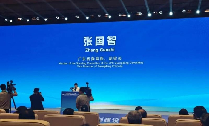 图：广东省委常委、副省长张国智