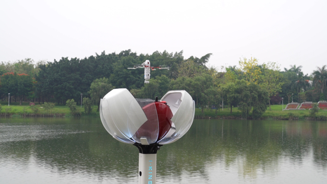 云圣科技圣·宝莲灯全自主无人机巡检系统（张小惠 摄）