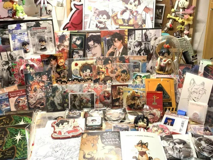 【香菜购买的全职周边】