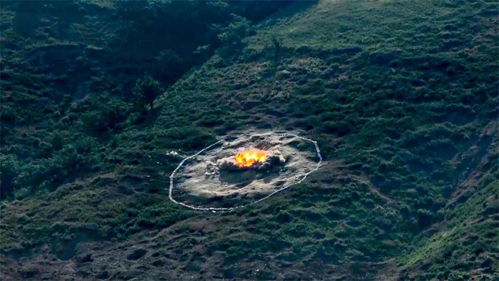 ▲炮弹精确命中目标。