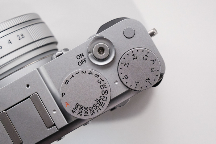 富士X-E5左肩顶部拨盘 