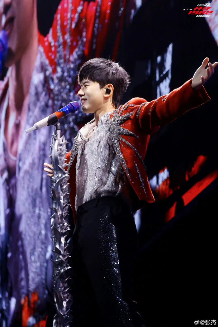 来源：@张杰微博