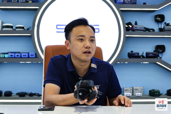 ▲2016年，唐启杰来到广东中山创业。展钊|摄