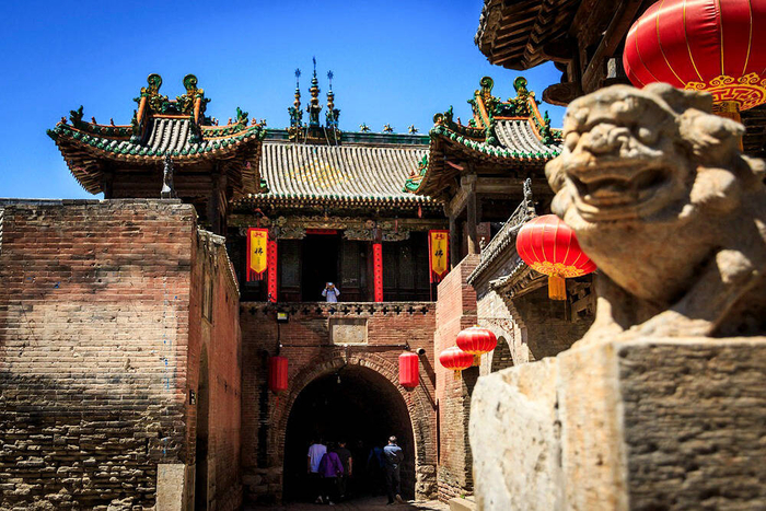 图为张壁古堡