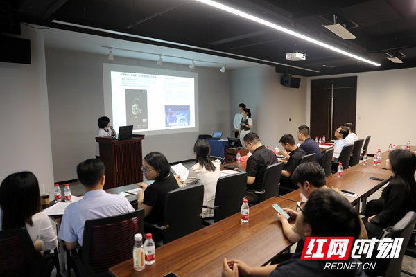 天心创谷大学生创新创业孵化基地首批入驻项目评审会活动现场。