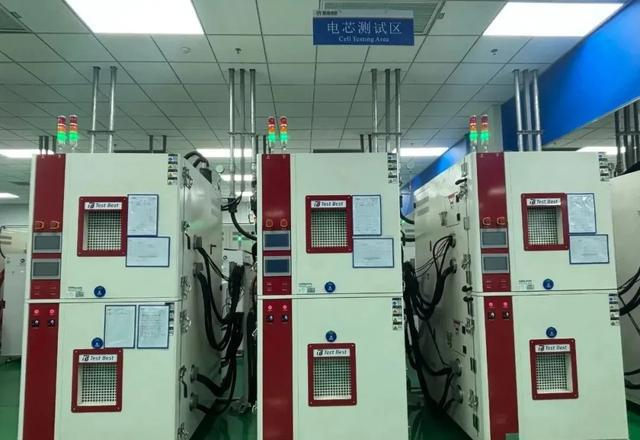 巨湾技研电芯测试区（摄影/刘珊珊）