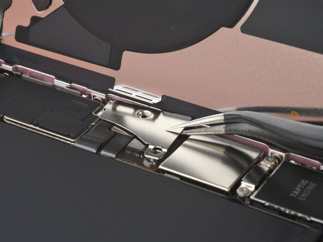 图片来源：iFixit