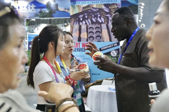 6月12日，第四届中国—非洲经贸博览会在长沙举行。新华社记者 刘琼 摄