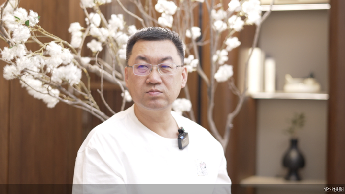 天坛装饰公司副经理刘建忠