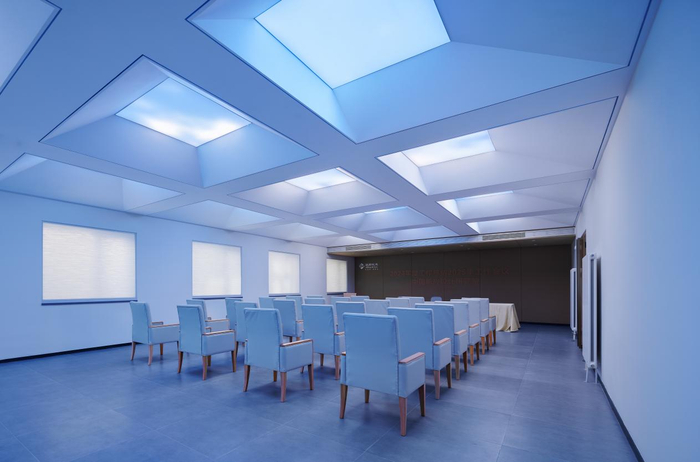 雷士照明伴生适然光北京兴新设计院报告厅应用案例
