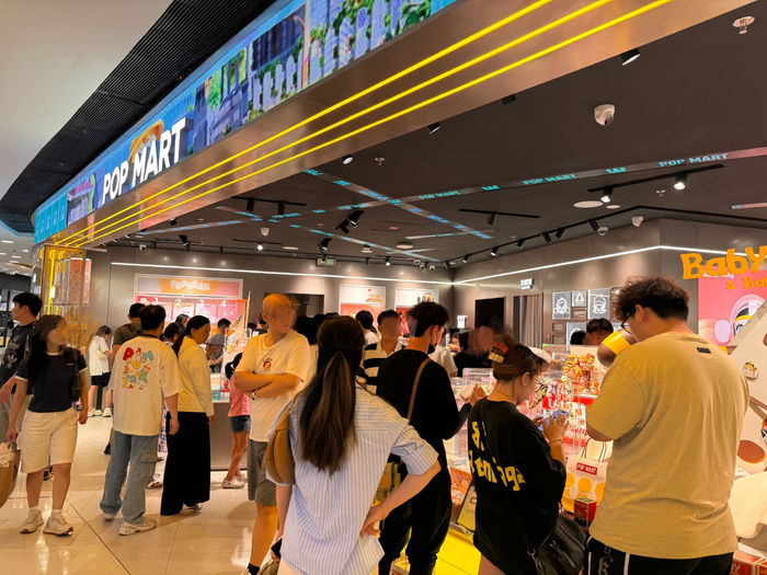 泡泡玛特位于apm线下门店/时代周报记者摄