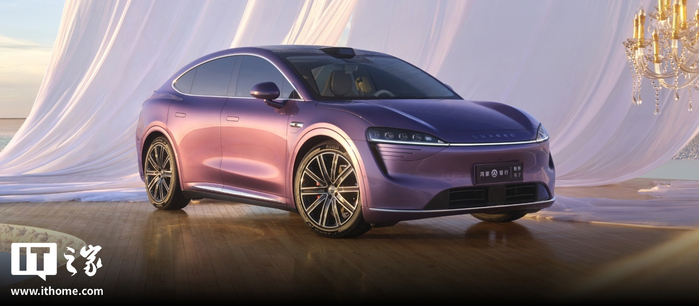 ▲ 鸿蒙智行智界 R7