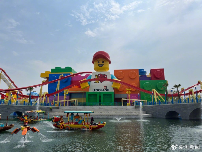 5月31日，上海乐高乐园，乐高广场。澎湃新闻记者 邹娟 图