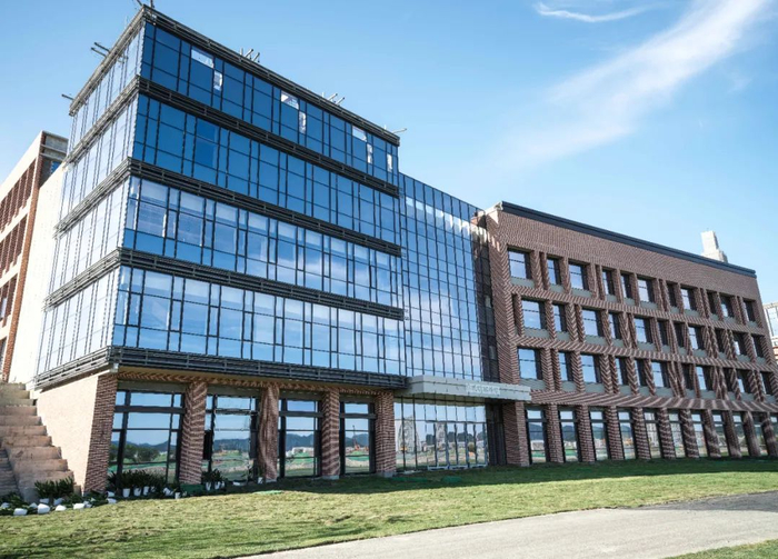 ▲宁波东方理工大学公共科研楼。