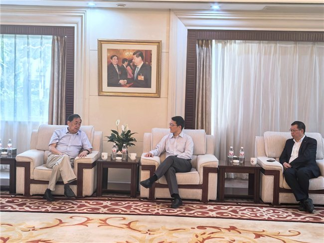 汇聚校友智慧,共商 EMBA 教育创新蓝图