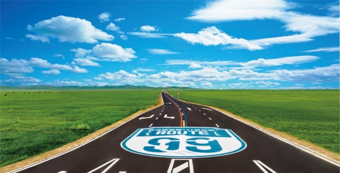 “99号公路”成为游客来内蒙古草原的自驾游地标（西乌旗文体旅游广电局供图）