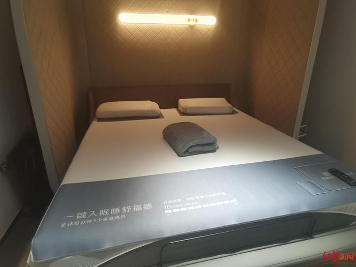 ▲成都线下AI智能床垫产品