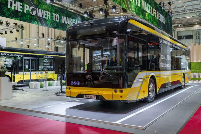 ▲图源：比亚迪商用车 |全新比亚迪城际大巴 B13.b