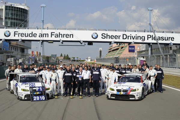BMW M获得2010年纽博格林24小时耐力赛冠军