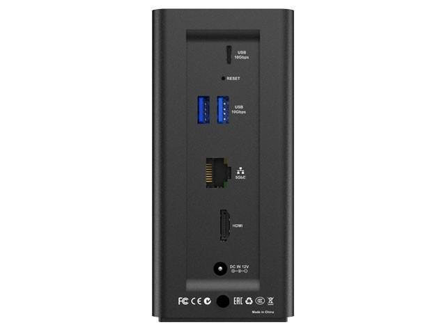 ▲ F4 SSD 背面 I/O