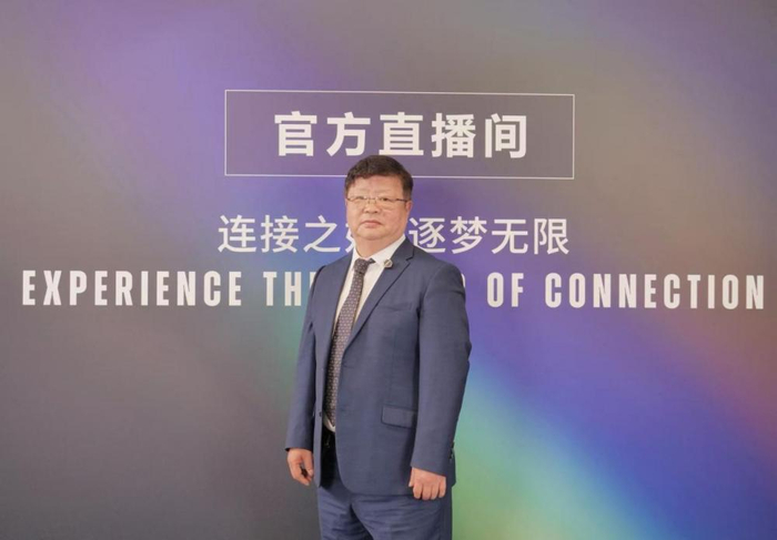 图：北京浩瀚深度信息技术股份有限公司董事长张跃在2025 MWC上海接受采访。