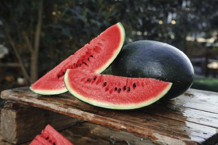 （黑美人西瓜  图源：图虫）