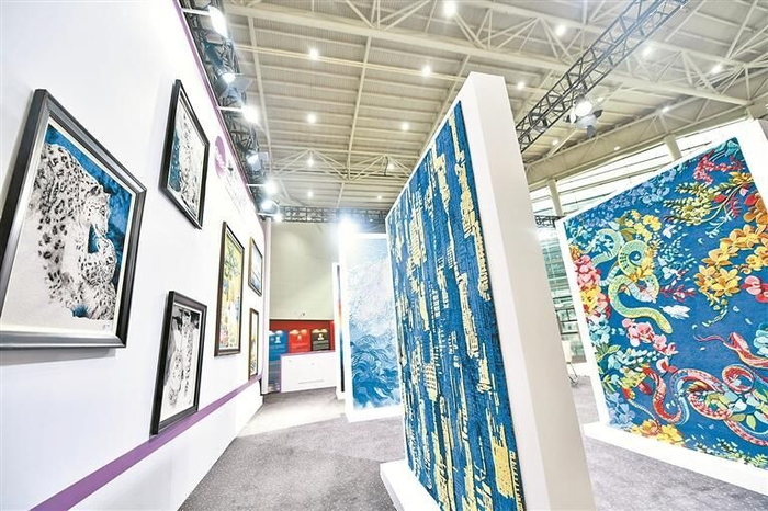 藏毯展区。魏雅琪 摄