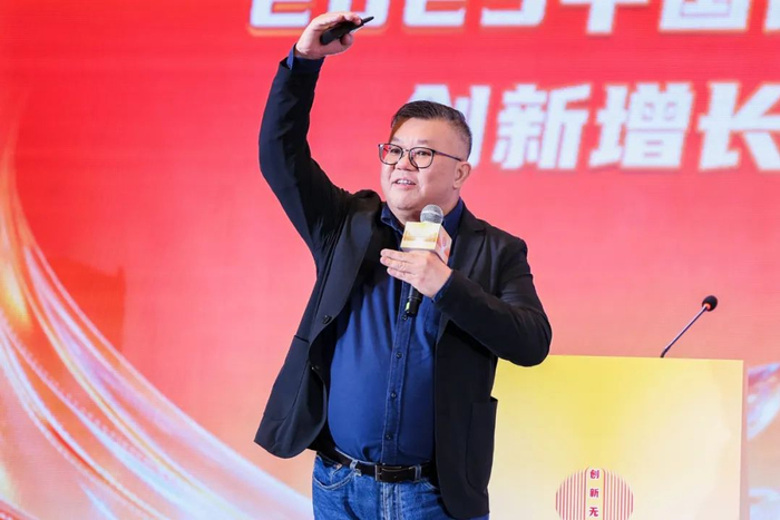 浩幄环经资源咨询创始人锺雄轩