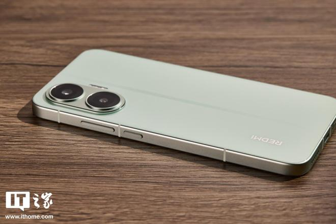 ▲IT之家评测室：REDMI Turbo 4 Pro 手机体验