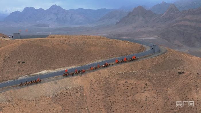 西极时光景区航拍（央广网发  刘剑忠  摄）