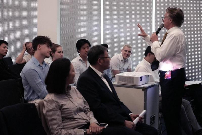 （图：HeCron 咨询公司项目负责人、德国记者协会（DJV）成员Ivo Ortwein先生）