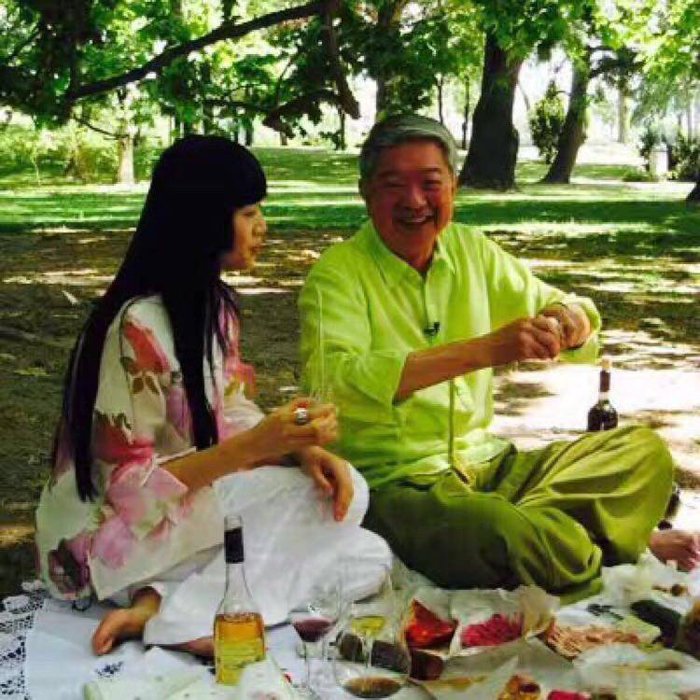 2005年，蔡澜、文茜在匈牙利录制《蔡澜提菜篮》