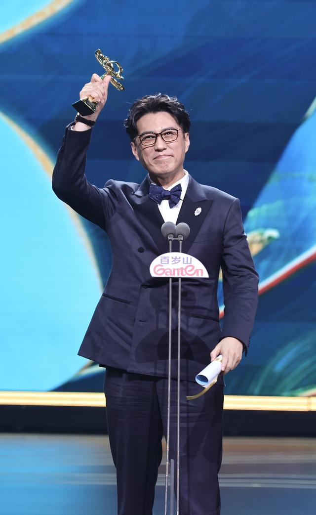 靳东 新民晚报记者王凯 摄